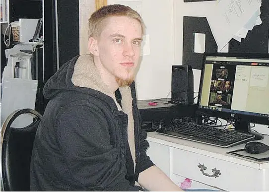  ?? FACEBOOK ?? Aaron Driver, who was under suspicion but not facing any terror-related charges, was the subject of a peace bond that restricted access to his computer and barred him from possessing explosives. Yet, last August, the ISIL sympathize­r was able to shoot...