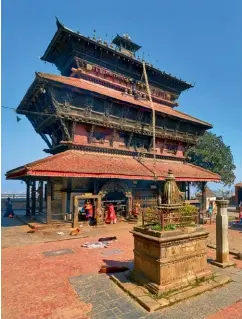  ??  ?? From left: Buckwheat fries at Raithane;
Bagh Bhairav Temple in Kirtipur.