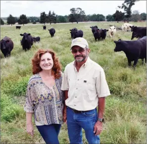  ?? PHOTOS BY STACI VANDAGRIFF/RIVER VALLEY & OZARK EDITION ?? Anne and Eldon Fry of Quitman raise approximat­ely 200 head of cattle on 573 acres that they rent in the area. Anne grew up in Arkansas and Eldon in North Carolina, although his father was raised in Mount Vernon. They have been recognized as the 2019 Cleburne County Farm Family of the Year. Their family includes their son, Scott Fry, and his family in North Carolina.