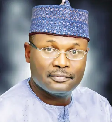  ??  ?? Professor Mahmood Yakubu