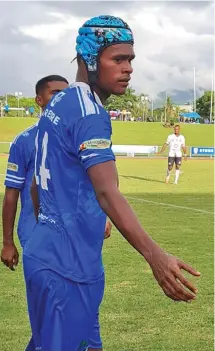  ?? Photo: Fiji FA Media ?? Lautoka striker Sairusi Nalaubu in head gear during water break on April 11, 2021.