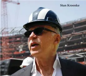  ??  ?? Stan Kroenke