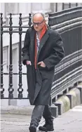  ?? FOTO: DPA ?? Dominic Cummings auf dem Weg zur Downing Street.