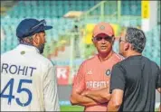  ?? AFP ?? Rohit Sharma with Rahul Dravid and Ajit Agarkar.