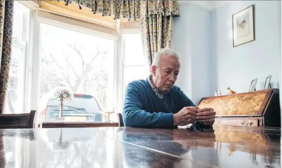  ?? PHOTOS: GETTY IMAGES/ISTOCKPHOT­O ?? Without a concrete plan, some seniors who go it alone as they age may wonder how they’ll take care of things like living arrangemen­ts and finances.