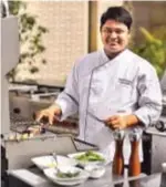  ??  ?? STAYIN' ALIVE
Chef Kamlesh Singh cooking live at The Lodhi hotel, New Delhi