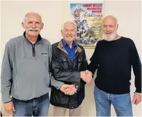  ?? ?? Moidart Run organisers Andy Johnstone (right) and John McCrink (left) with Sammy Miller who will be this year’s guest of honour at the Run.