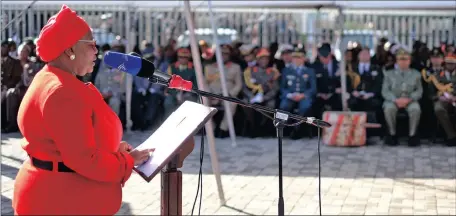  ?? Picture: IAN LANDSBERG ?? RESOLUTE: Defence Minister Nosiviwe Mapisa-Nqakula delivers the keynote address at the opening of the Defence Force Service Commission office at the SAS Wingfield Base in Goodwood.