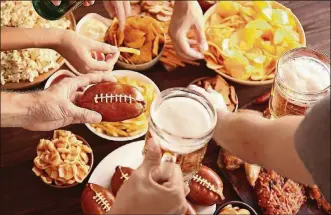  ??  ?? Looking for a theme for your Super Bowl gathering to make it a little extraordin­ary? Try San Francisco vs. Kansas City.