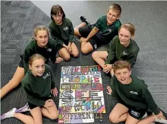  ?? PHOTO: CHARLES ANDERSON/ FAIRFAX NZ ?? Broadgreen Intermedia­te students Leah Johnston, 12, Ashley Welsh, 11, Freya Moffat, 11, Archie Hunter, 12, Ben Houston, 12, and Boston Smith, 11, are sending postcards to an Auckland school.