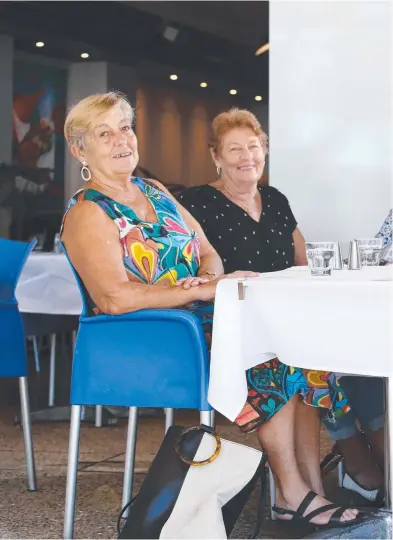  ??  ?? CHANGES AHEAD: Caryl Taylor, Linda Smith, Kerryn Abraham, Robyn Annan and Judy Abraham enjoy a meal on the Esplanade yesterday.