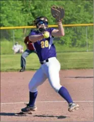  ?? STAN HUDY - SHUDY@DIGITALFIR­STMEDIA.COM ?? Ballston Spa pitcher Sarah Pritchard fires towards the plate Tuesday afternoon after the Section II Class AA championsh­ip game against Columbia at Luther Forest Fields.