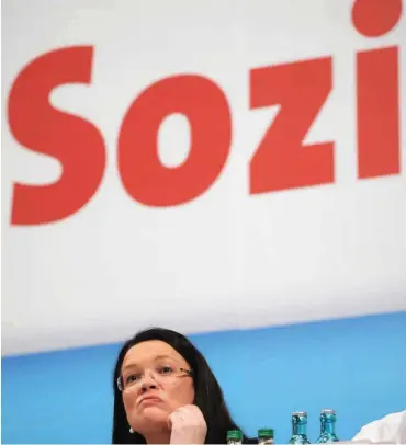  ?? Foto: dpa/Peter Kneffel ?? SPD-Chefin Andrea Nahles galt in jüngeren Jahren als links. Von diesem Image zehrt sie noch.