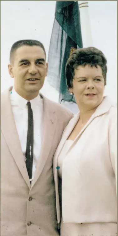  ??  ?? Former radio broadcaste­r Rene Castellani, left, was convicted of murdering his wife Esther Castellani, right, by giving her arsenic. He was sentenced to death.
