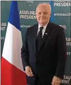  ??  ?? François Asselineau, président de l’UPR, dans son QG, mardi.