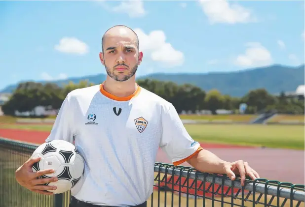  ?? Picture: BRENDAN RADKE ?? HEALTHY OPTION: Cairns FC have signed Shaun Owens for the 2018 NPL season.