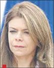  ??  ?? Sandra McLeod, exintenden­ta de Ciudad del Este, sigue zafando de ir a tribunales.