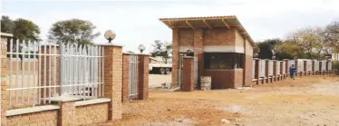  ?? ?? Zimra has begun constructi­on of boundary wall and gate houses on the site of the main offices