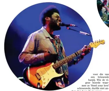  ?? Koen Bauters ?? Michael Kiwanuka: vleesgewor­den gezellighe­id.