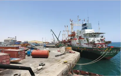  ?? (Feisal Omar/Reuters) ?? A SHIP DOCKS at the Berbera port in Somalia in May 2015.