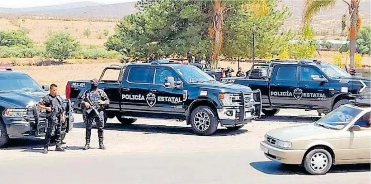  ?? ARCHIVO ?? Elementos policiacos se mantienen atentos ante cualquier eventualid­ad que surja en el municipio.