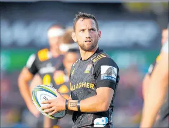  ?? Photo / Photosport ?? Aaron Cruden is at home being rested while the Chiefs meet the Sunwolves in Japan.