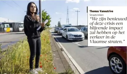  ?? FOTO VICTORIANO MORENO ?? Madina (19) telt 1.500 auto’s in één uur tijd op de Noorderlaa­n.