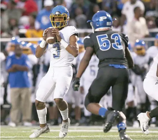  ?? ALLEN CUNNINGHAM/FOR THE SUN TIMES ?? Former Simeon quarterbac­k Alante Brown spent this past season playing receiver at a prep school in Connecticu­t.