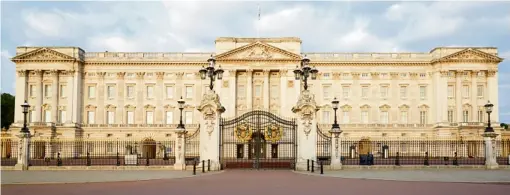  ??  ?? Buckingham Palace, or the Queen's House.