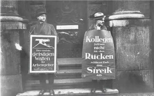  ?? Foto: akg/Sammlung Berliner Verlag Archiv ?? Streikende Arbeiter in Berlin, Januar 1918