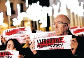  ??  ?? Arrancan en Cataluña campañas para los comicios del 21 de diciembre.