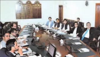  ?? -APP ?? Federal Minister for Planning, Developmen­t & Reform Makhdum Khusro Bakhtyar chairing the 1st board of directors meeting of Public Private Partnershi­p Authority.