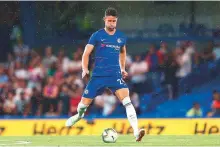  ?? Rex Features ?? Gary Cahill will consider leaving Chelsea in January, with Watford and Marseille emerging as potential destinatio­ns.