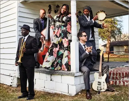  ?? SHORE FIRE MEDIA ?? South Carolina band Ranky Tanky is on a mission to preserve the West African musical sound known as Gullah.