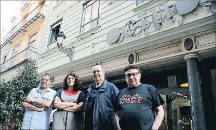  ?? PRATS I CAMPS ?? Los ganadores Carles Camps Mundó, Margarida Castellano, Manuel Molins y Vicent Pallarès, ayer