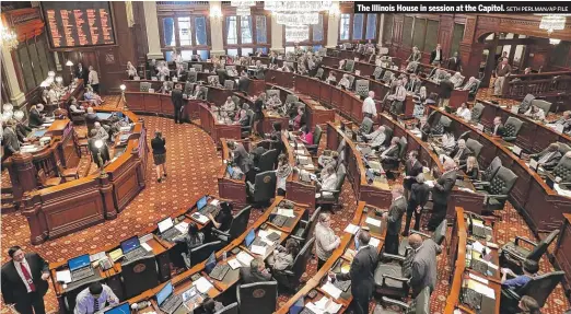  ?? SETH PERLMAN/AP FILE ?? The Illinois House in session at the Capitol.