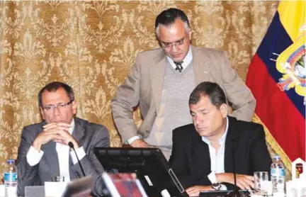  ??  ?? GESTIÓN. Jorge Glas, Alexis Mera y Rafael Correa, exvicepres­idente, exsecretar­io jurídico y expresiden­te.