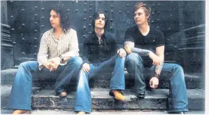  ??  ?? As they were... Stuart Cable, Kelly Jones and Richard Jones