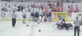  ?? TWITTER ?? A screenshot of the brawl between the Acadia University Axemen and the St. Francis-Xavier University X-Men during a game on Saturday.