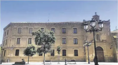  ?? El Periódico ?? Fachada del edificio del antiguo Seminario de Huesca.