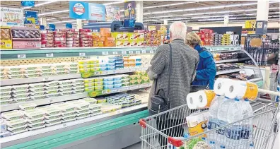  ?? Archivo ?? Los supermerca­dos prometiero­n asegurar la oferta en las góndolas