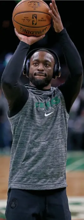  ?? STuART CAHILL / HeRALd sTAFF FILe ?? ‘GREATEST ATMOSPHERE­S’: Celtics guard Kemba Walker said he ‘definitely would have loved to experience the Garden in the playoffs,’ but is getting acclimated to life in the NBA bubble.