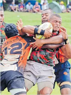  ?? ?? Semi-final action between DXC Army and Kesenavuni­valu during the Fiji Bitter Nawaka 7s tournament at Prince Charles Park in Nadi yesterday.
