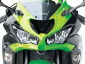  ??  ?? The new nose cowl apes Kawasaki’s Ninja 400