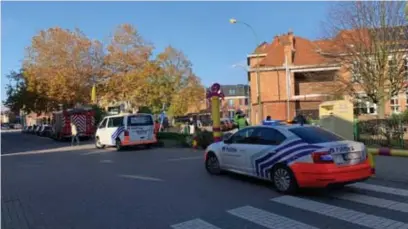  ?? FOTO SVEN DILLEN ?? Ook onder meer aan het Vrijwillig­ersplein in Hasselt werd de gasgeur waargenome­n.