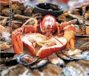  ?? | PHOTO : GUILLAUME SALIGOT / OUEST-FRANCE ?? Un plateau de fruits de mer.