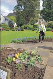  ?? Photograph: FWTT. ?? Fort William Town Team volunteers tackled various projects recently.