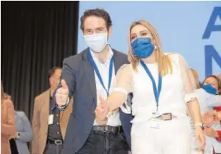  ?? EP ?? Teodoro García Egea y Marta Barrachina, ayer en Castellón