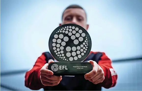  ?? ECFC ?? > Exeter City’s on-loan Fulham strikerJay Stansfield has been named the EFL Young player of the month for October