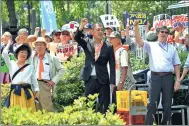  ?? TOSHIFUMI KITAMURA / AGENCE FRANCE-PRESSE ?? Hundreds of demonstrat­ors gather near Japan’s Parliament to protest against the controvers­ial anti-terror law in Tokyo.